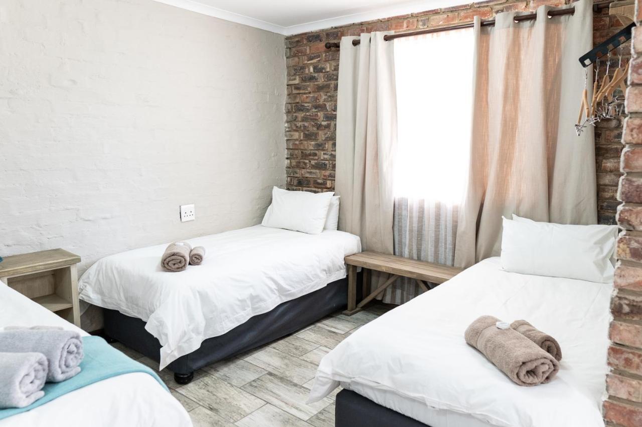 Opstal Guestfarm Hotel Потчефструм Екстериор снимка